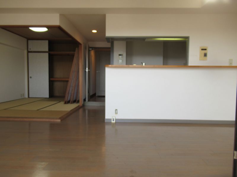 トーカンマンション潮見 811 3LDK