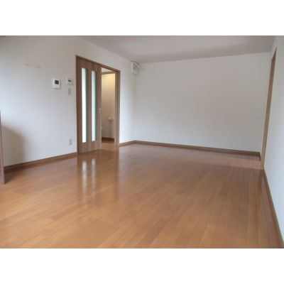 ラ・メゾン横尾　105　2LDK