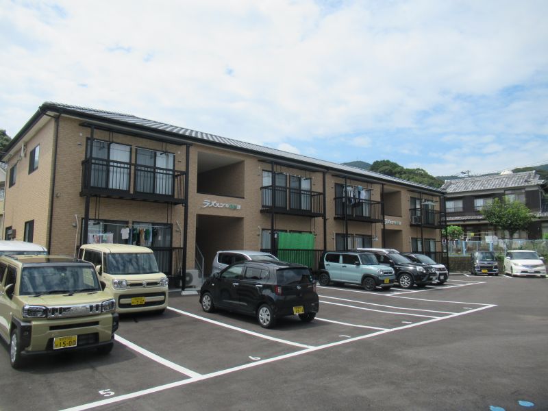 ラ・メゾン黒髪Ⅳ　104　2LDK