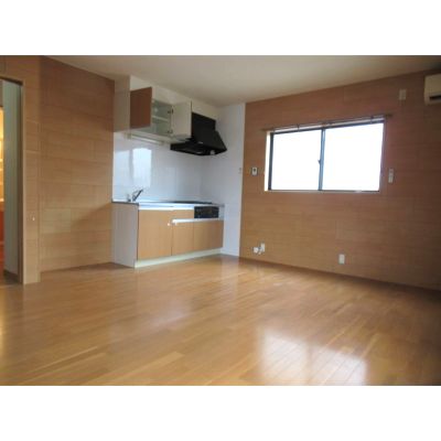 ラ・メゾン白岳　101　2LDK