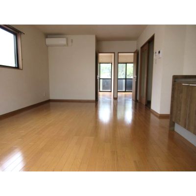 ラ・メゾン中里　C201　2LDK